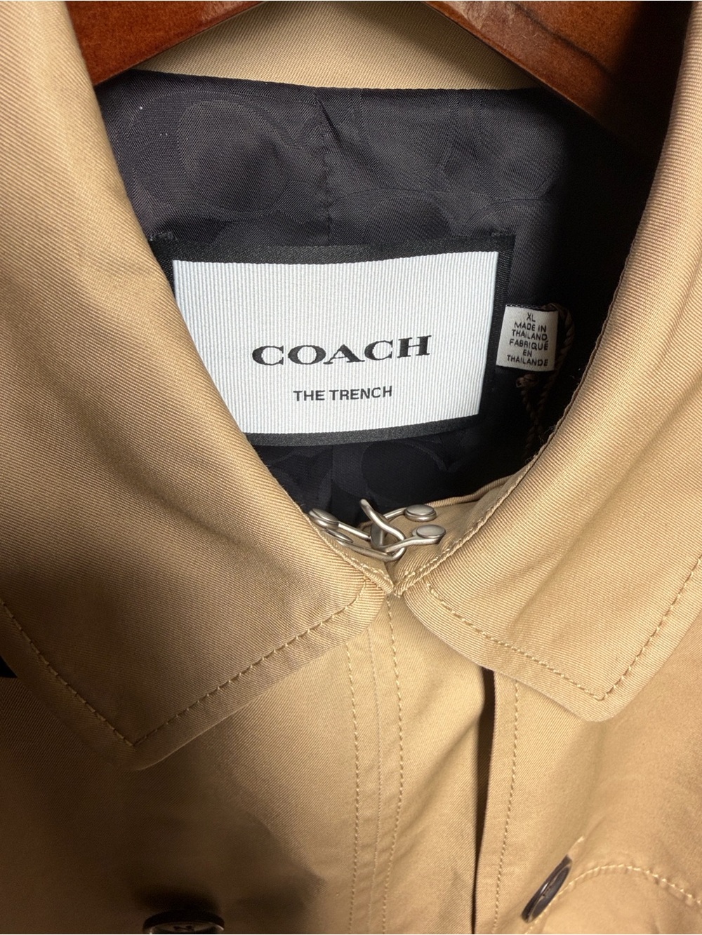Never worn: Coach Woman Tan Trench Coat 'The Trench'